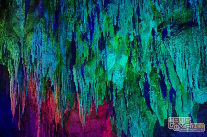 微信群里一句话，12个正在上班的人赶往同一个地方