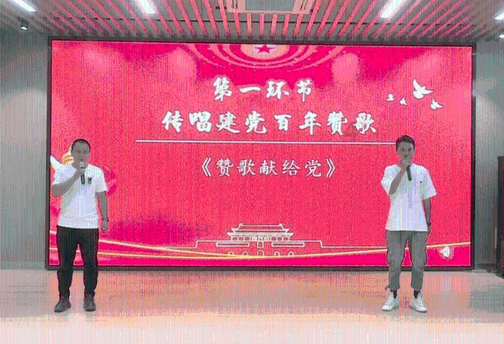 民有所呼 皆有所应 小店区政务人员为企业提供上门服务