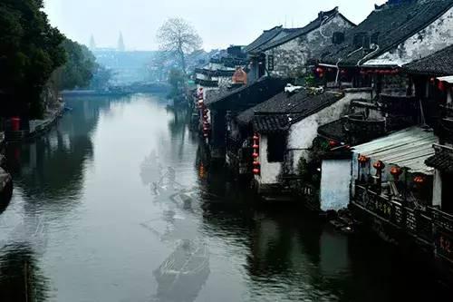 龙吟师傅：摆放公鸡吉祥物有哪些需要注意的